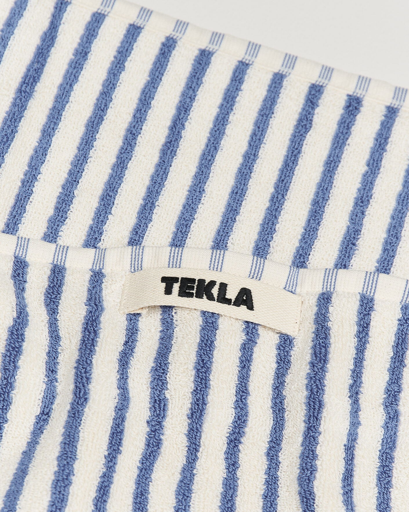 Herre | Tekstiler | Tekla | Organic Terry Hand Towel Coastal Blue Stripes