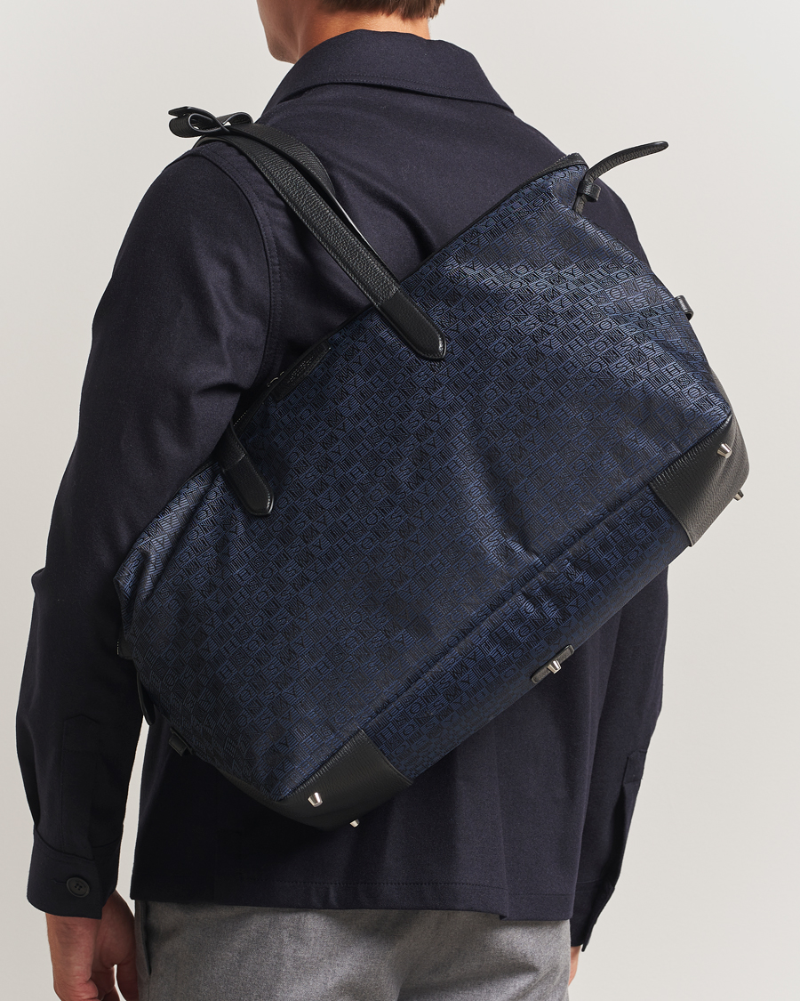 Herre | Vesker | Smythson | Canvas Stamp Small Travel Bag Navy