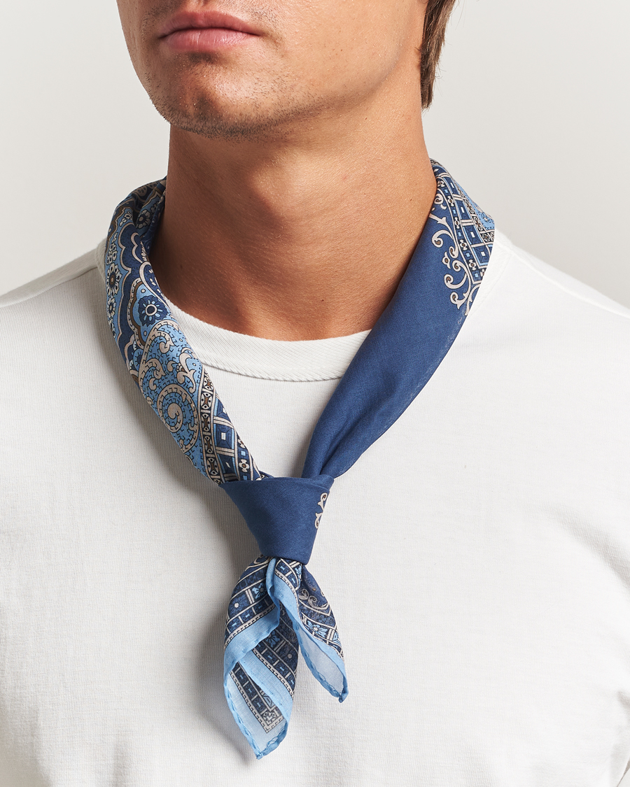Herre | Scarves | Amanda Christensen | Cotton Voilé Printed Paisley Bandana Navy