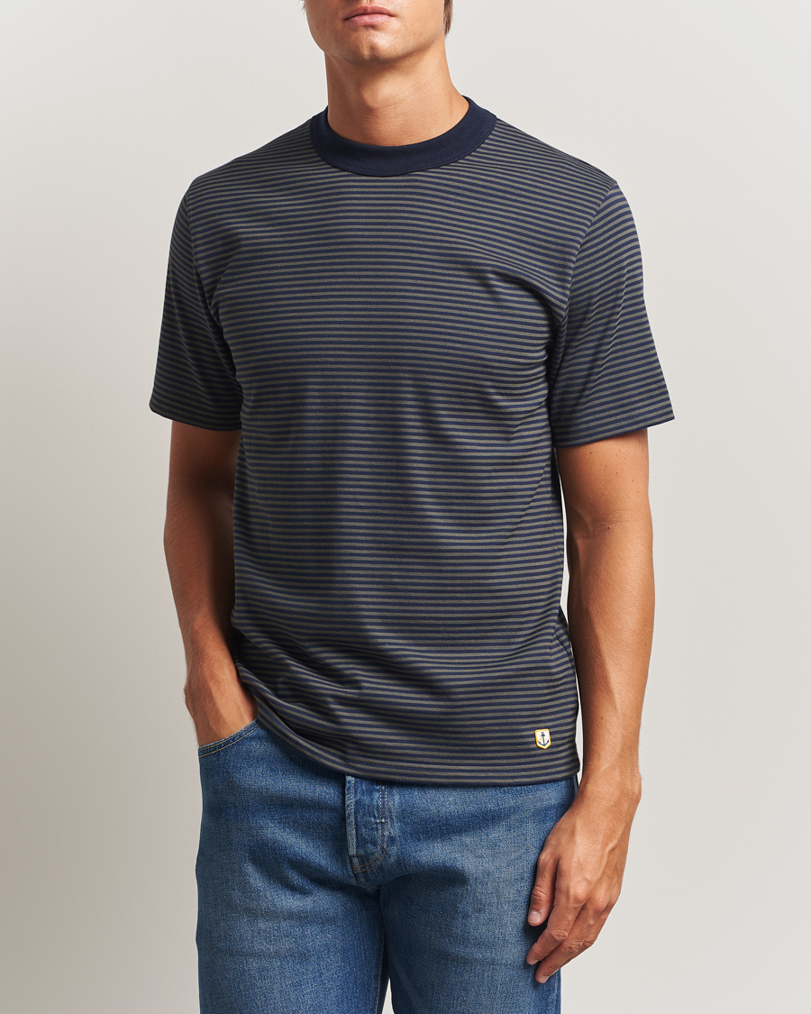 Herre | T-Shirts | Armor-lux | Héritage Callac Striped T-Shirt Deep Marine/Chiméra