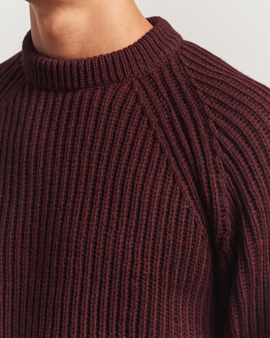 Herre | Gensere | Gloverall | Fisherman Rib Chunky Wool Crew Neck Burgundy