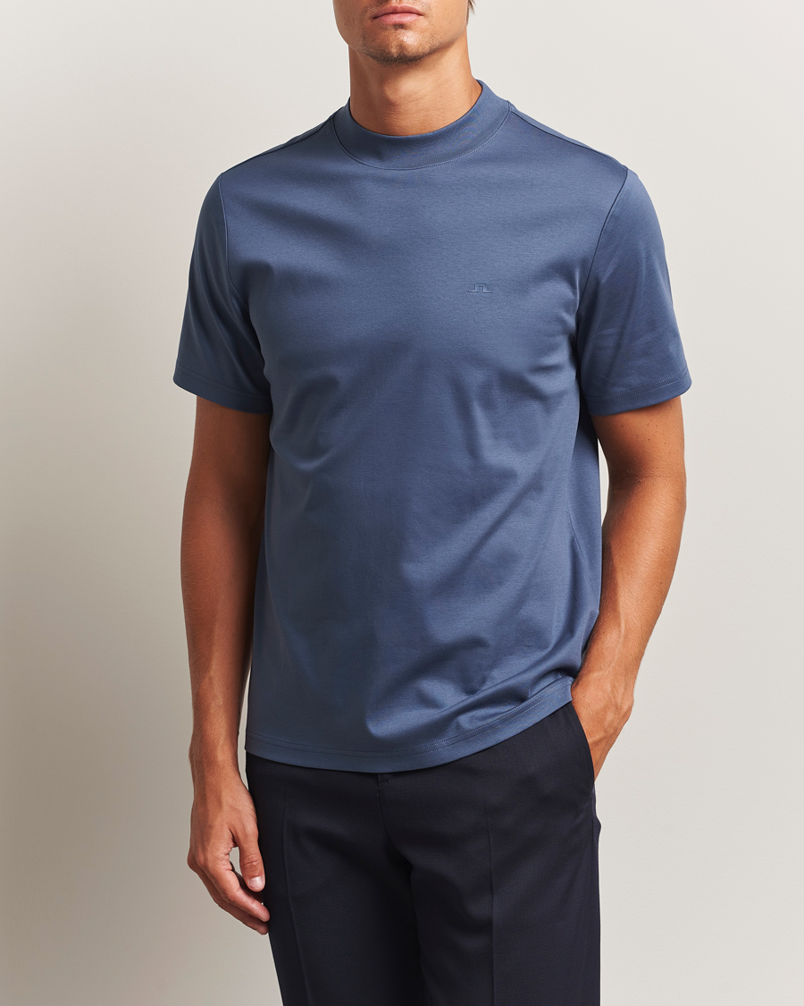Herre | T-Shirts | J.Lindeberg | Ace Mock Neck T-Shirt Vintage Indigo