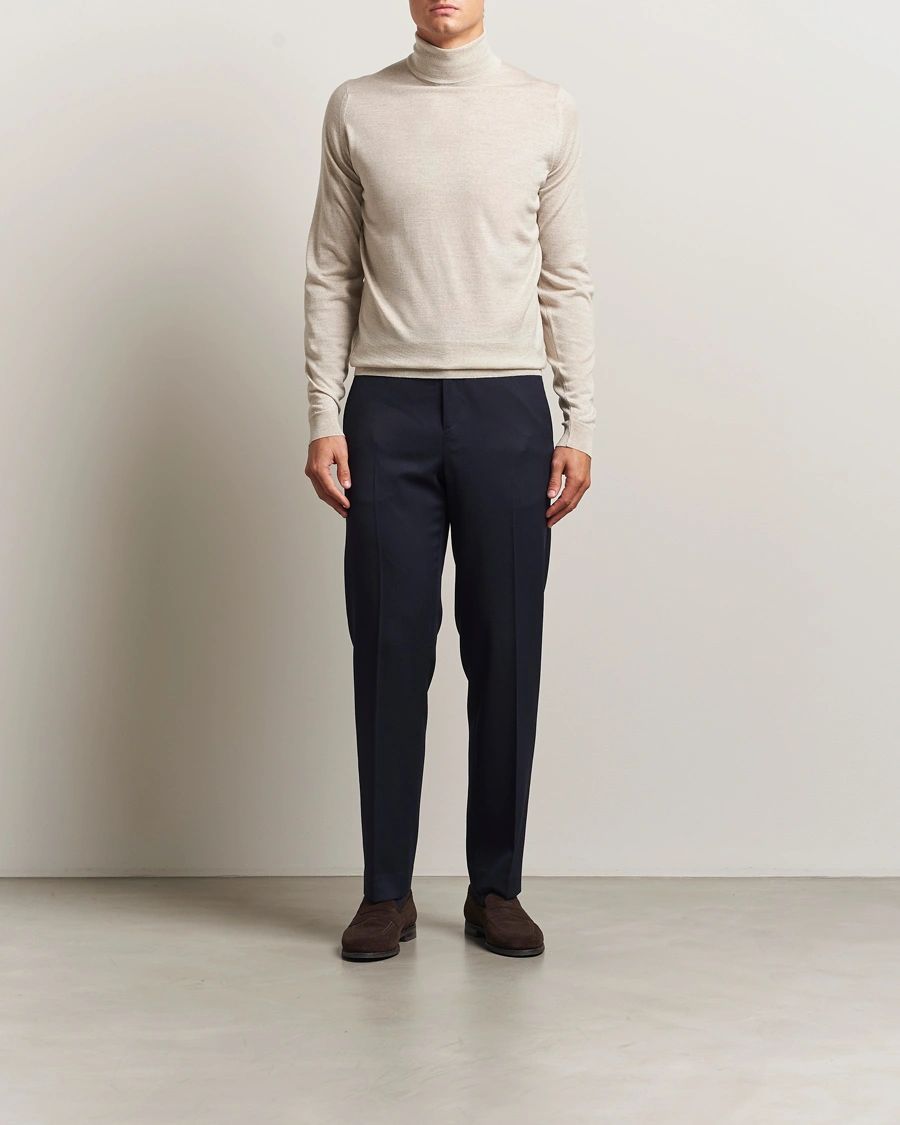 Herre | Gensere | John Smedley | Cherwell Extra Fine Merino Rollneck Grey Fleece