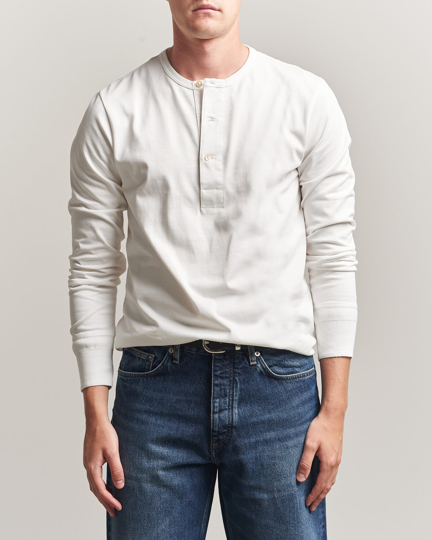 Herre | T-Shirts | Merz b. Schwanen | Classic Fit Sturdy Organic Cotton Henley White