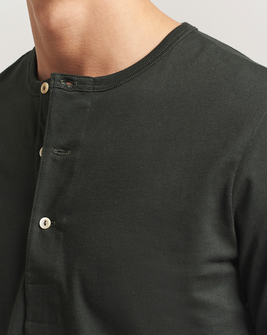 Herre | Gensere | Merz b. Schwanen | Classic Fit Sturdy Organic Cotton Henley Forest Green