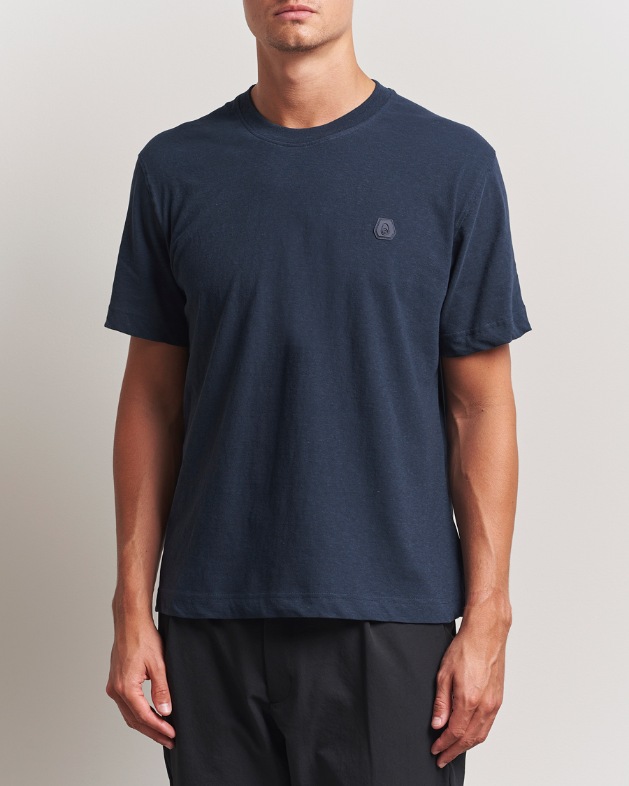 Herre | T-Shirts | Sail Racing | Tornado Crew Neck T-Shirt Navy