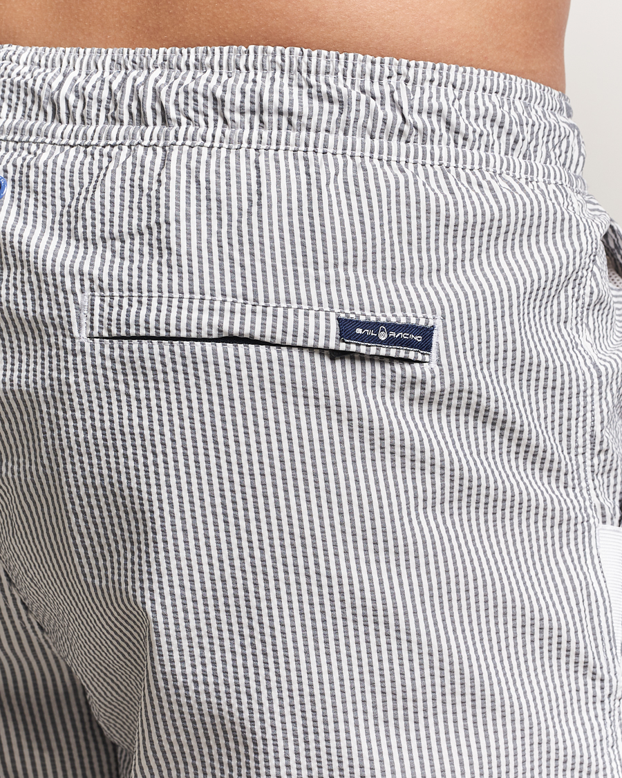 Herre | Badeshorts | Sail Racing | Tornado Striped Swimshorts Navy/White