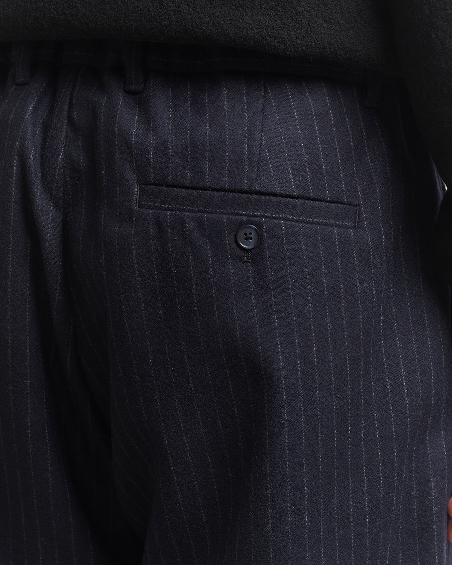 Herre | Bukser | NN07 | Kay Wool Pleated Pinstriped Trousers Navy Blue