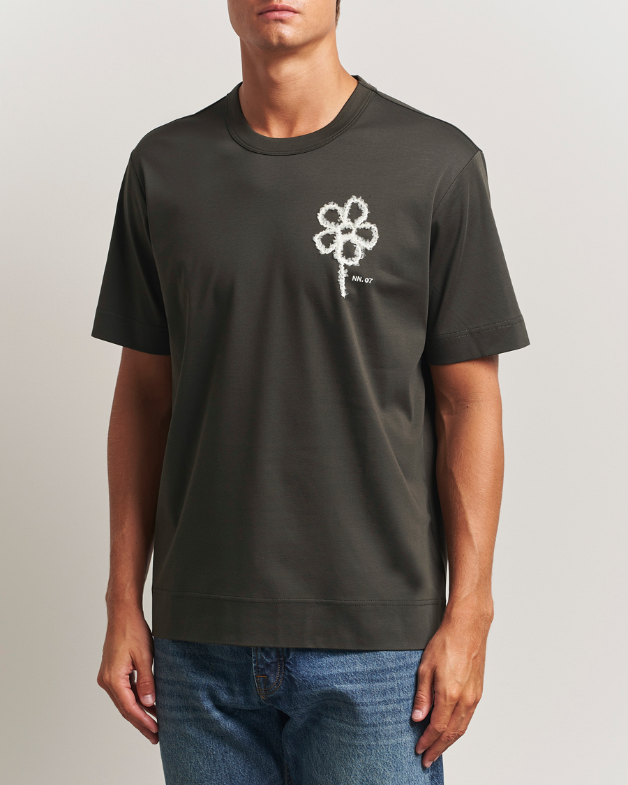 Herre | T-Shirts | NN07 | Pedro Mercerized Embroidered T-Shirt Dark Army