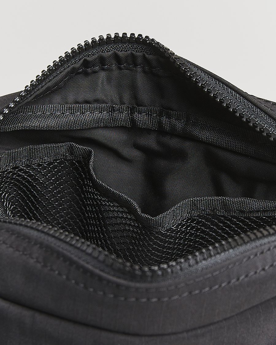 Herre | Vesker | NN07 | Nylon Ripstop Washbag Black