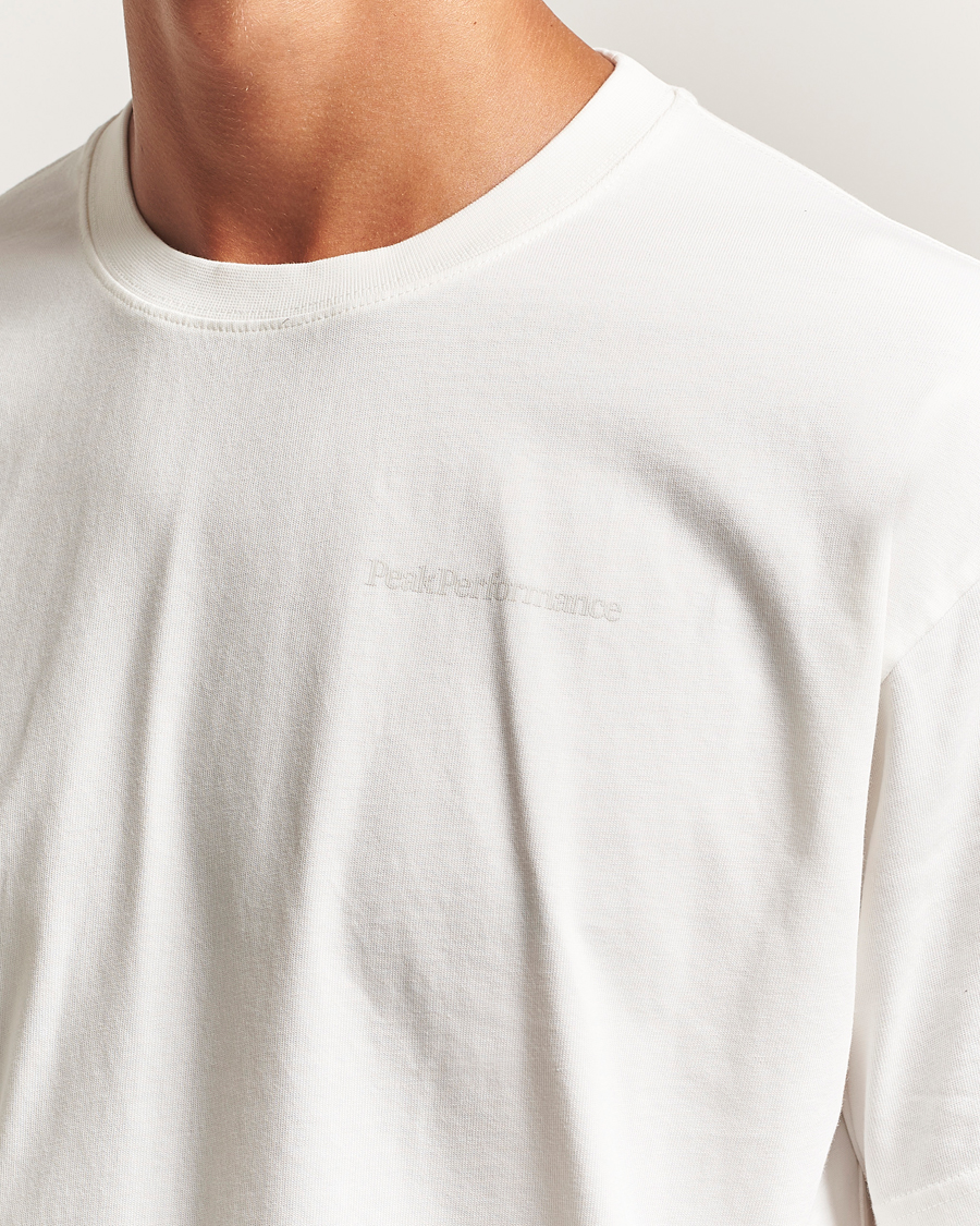 Herre | T-Shirts | Peak Performance | Graphic Crew Neck T-Shirt Off White