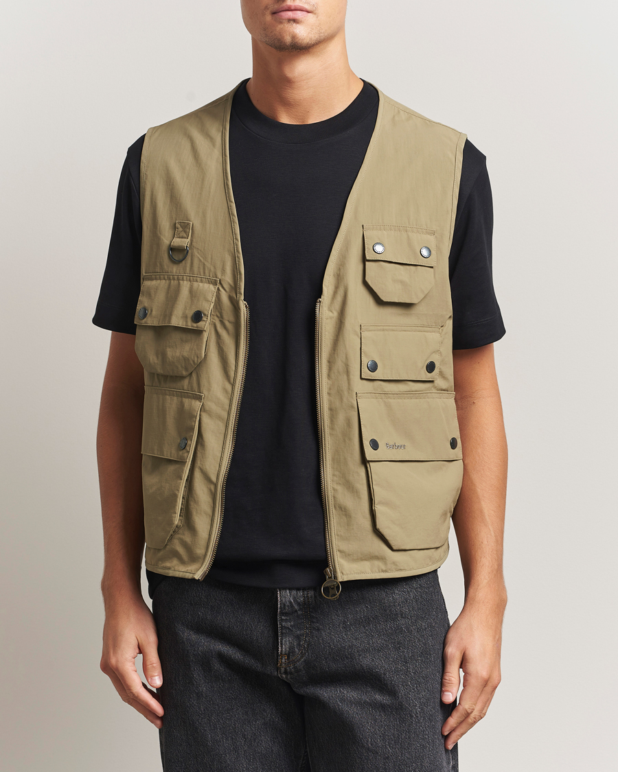 Herre | Vester | Barbour Heritage | Utility Editor Casual Vest British Khaki