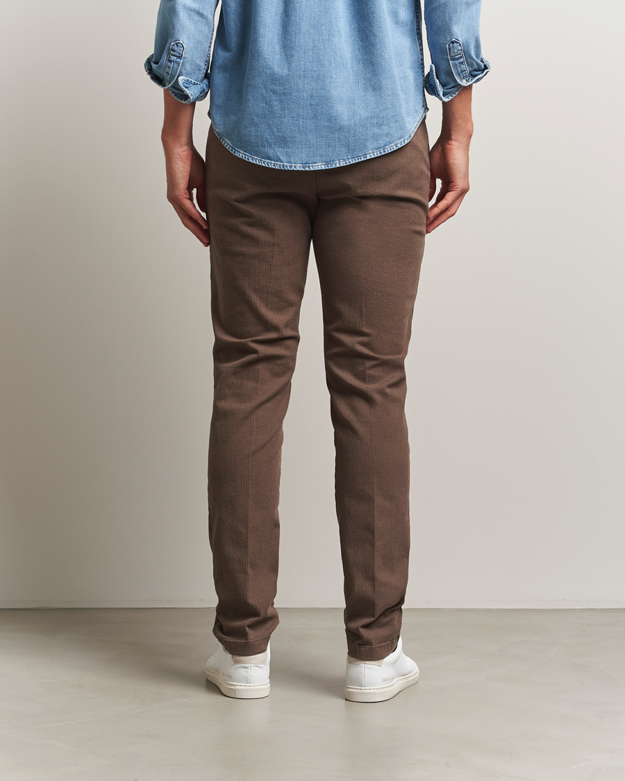 Herre | Bukser | Gant | Slim Fit Cotton Herringbone Trousers Rich Brown