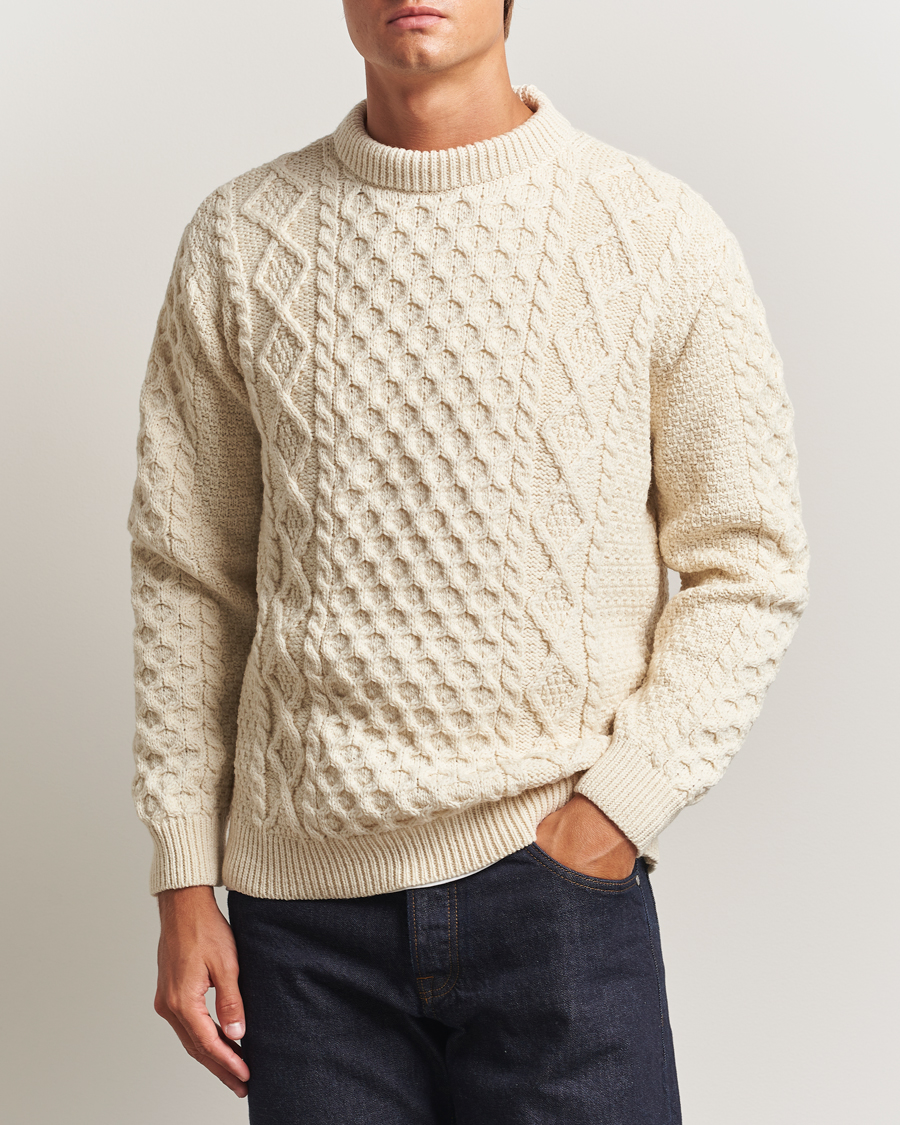 Herre | Gensere | Gloverall | Aran Wool Knitted Sweater Ecru