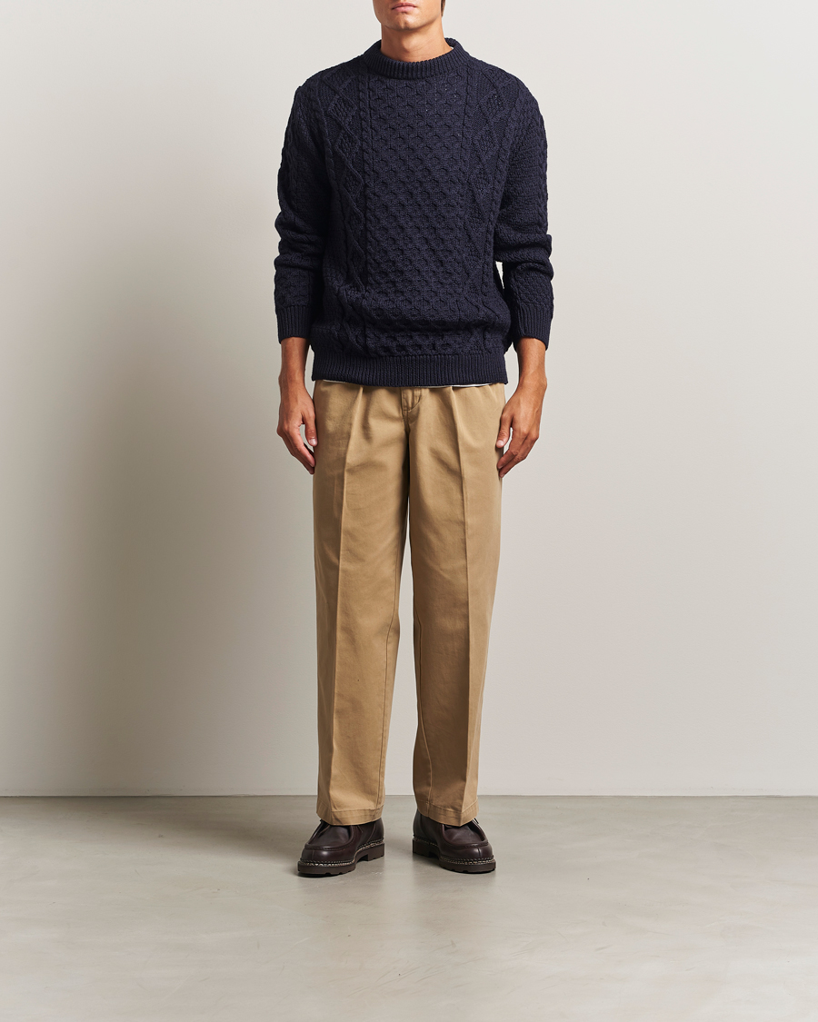 Herre | Gensere | Gloverall | Aran Wool Knitted Sweater Navy