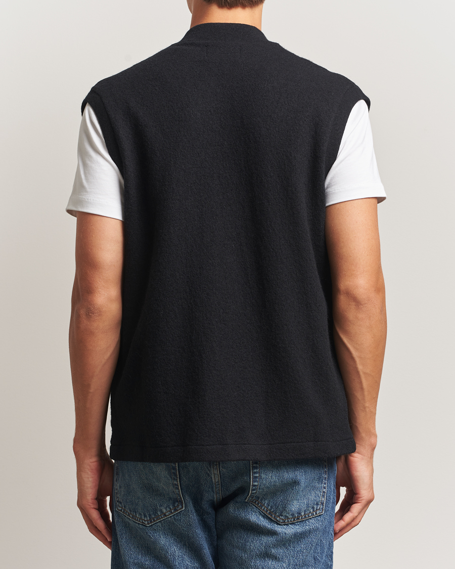 Herre | Gensere | NN07 | Boiled Wool Vest Black
