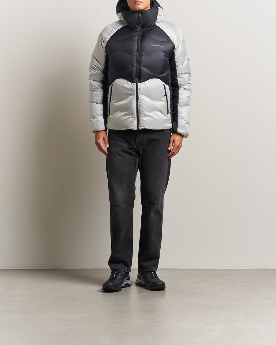 Herre | Jakker | Peak Performance | Helium Diamond Fused Hooded Down Jacket Black/Antarctica