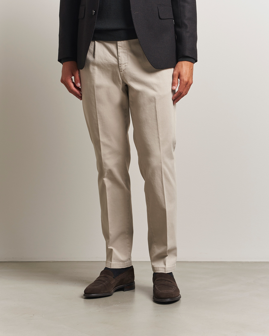 Herre | Bukser | Briglia 1949 | Easy Fit Pleated Cotton Stretch Chino Beige