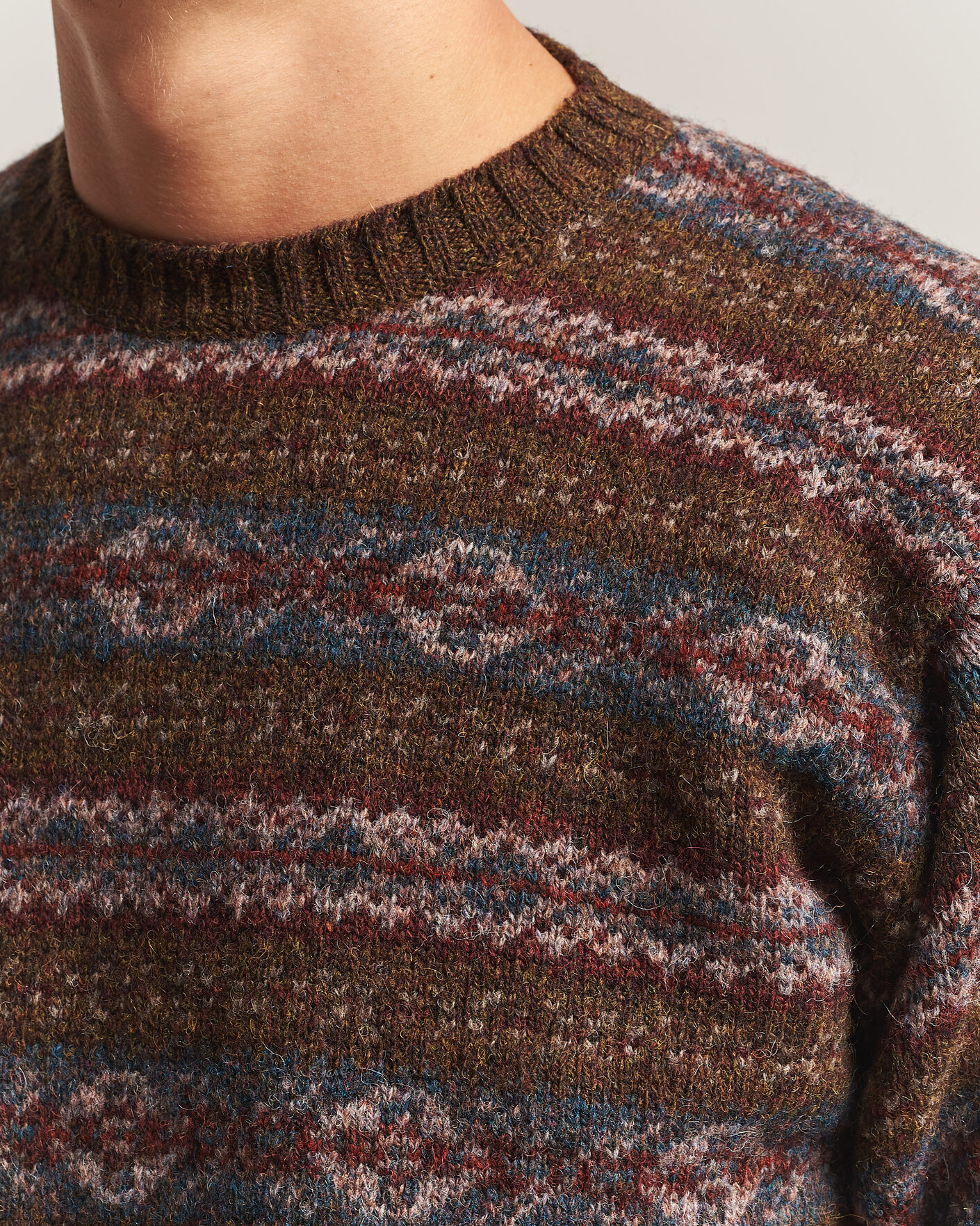 Herre | Gensere | Jamieson's of Shetland | Jamiesons Of Shetland All Over Fair Isle Pullover Crew Neck Moss Green