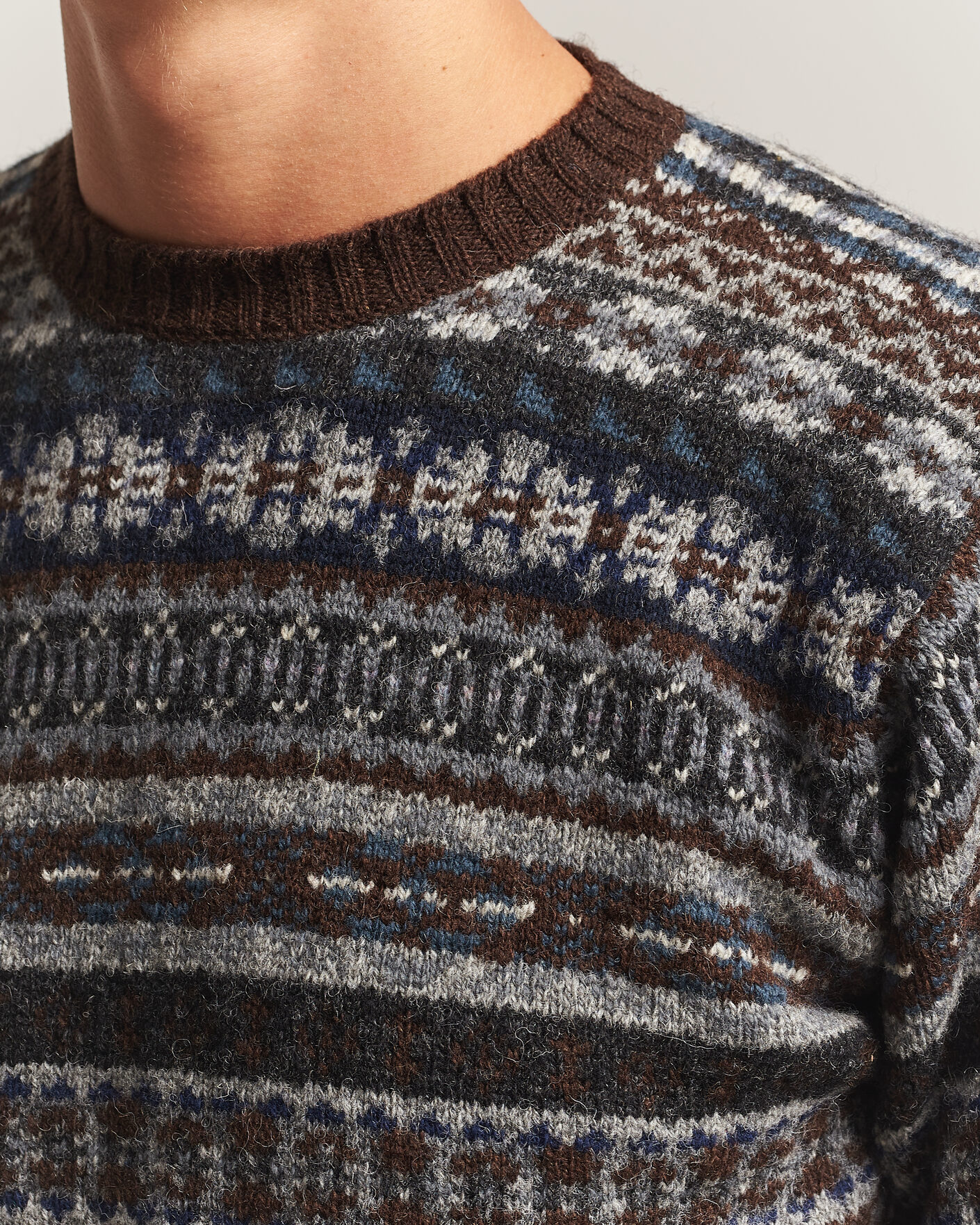Herre | Gensere | Jamieson's of Shetland | Jamiesons Of Shetland All Over Fair Isle Pullover Crew Neck Brown