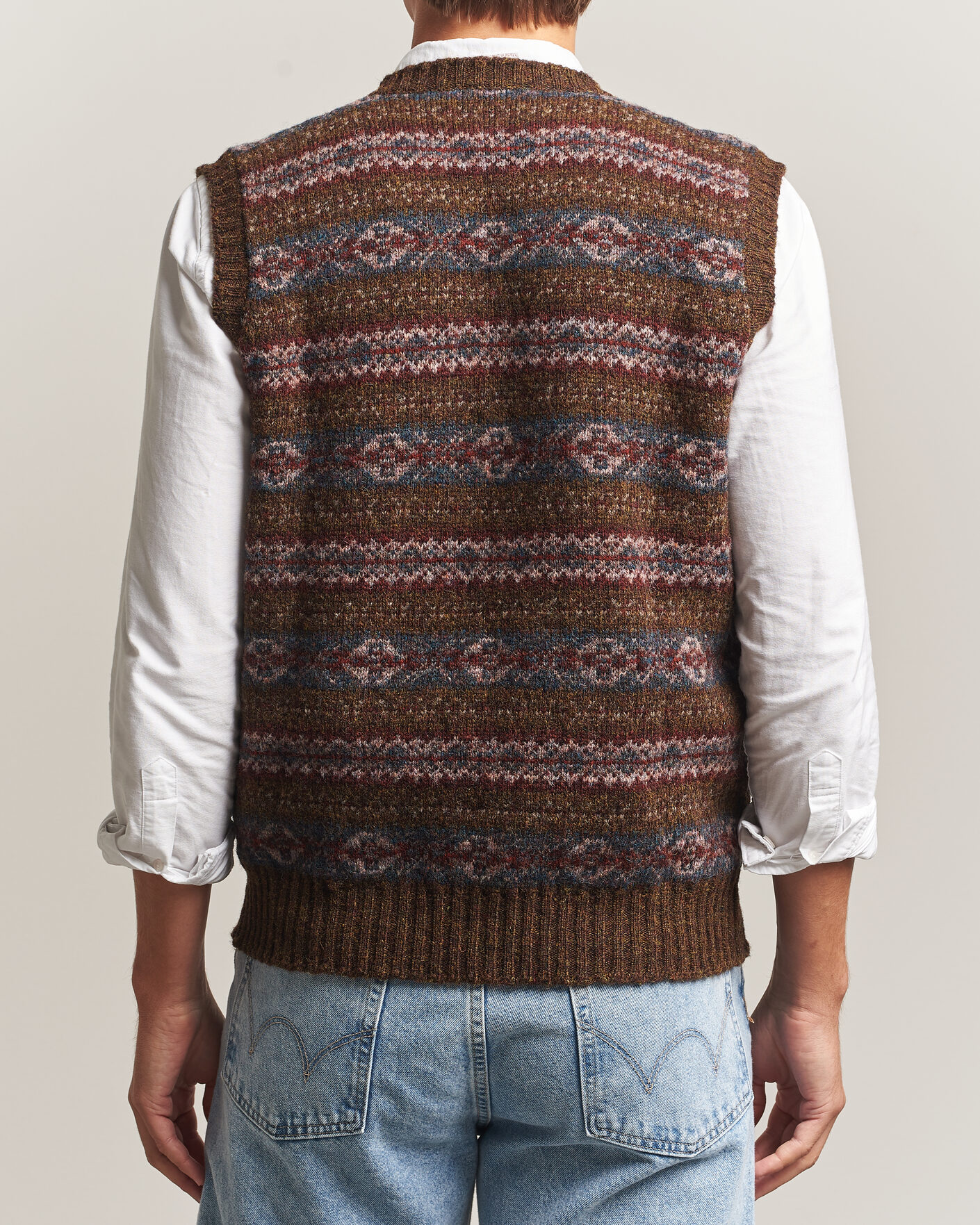 Herre | Gensere | Jamieson's of Shetland | Jamiesons Of Shetland All Over Fair Isle Slipover Moss Green