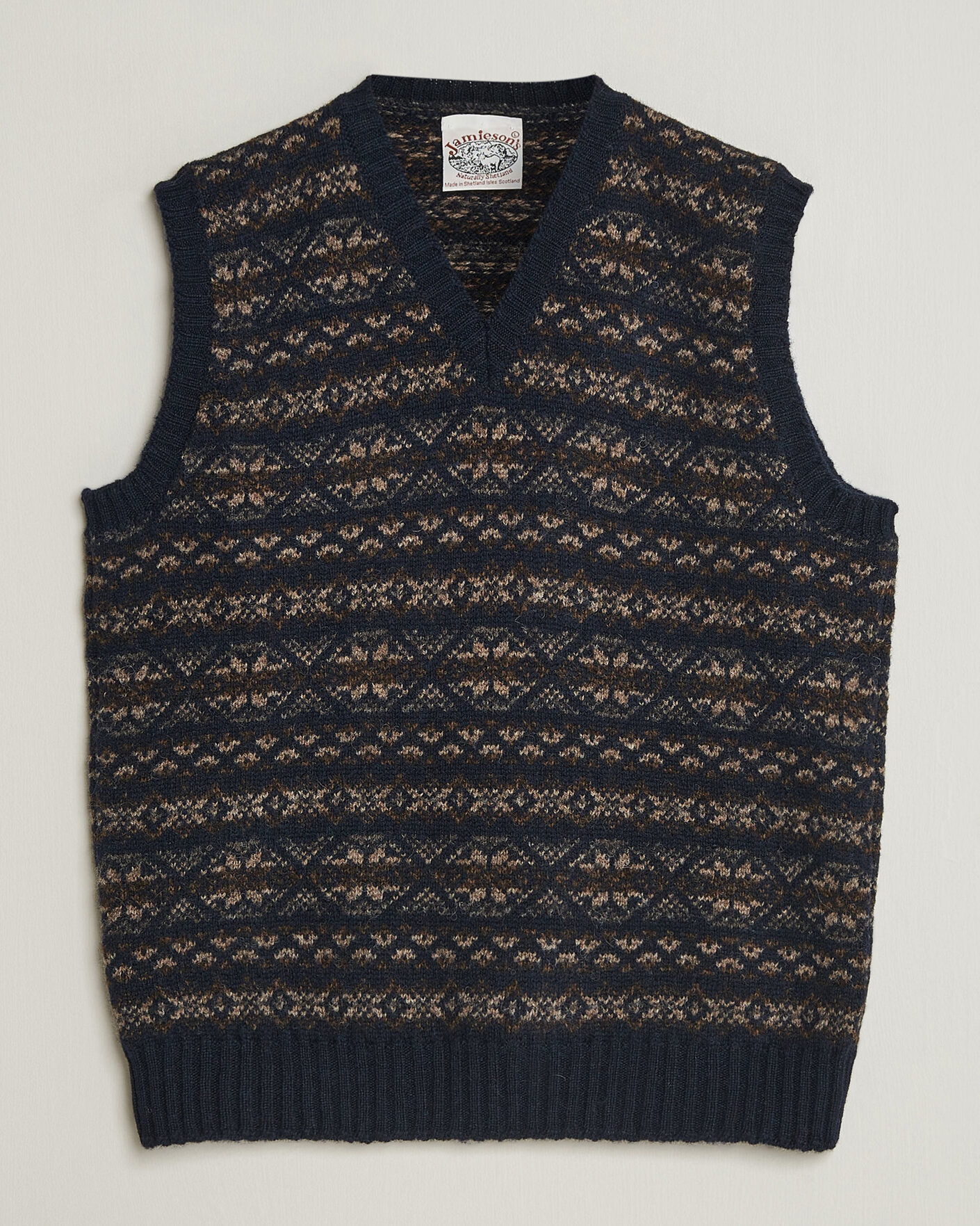 Herre | Gensere | Jamieson's of Shetland | Jamiesons Of Shetland All Over Fair Isle Slipover Navy