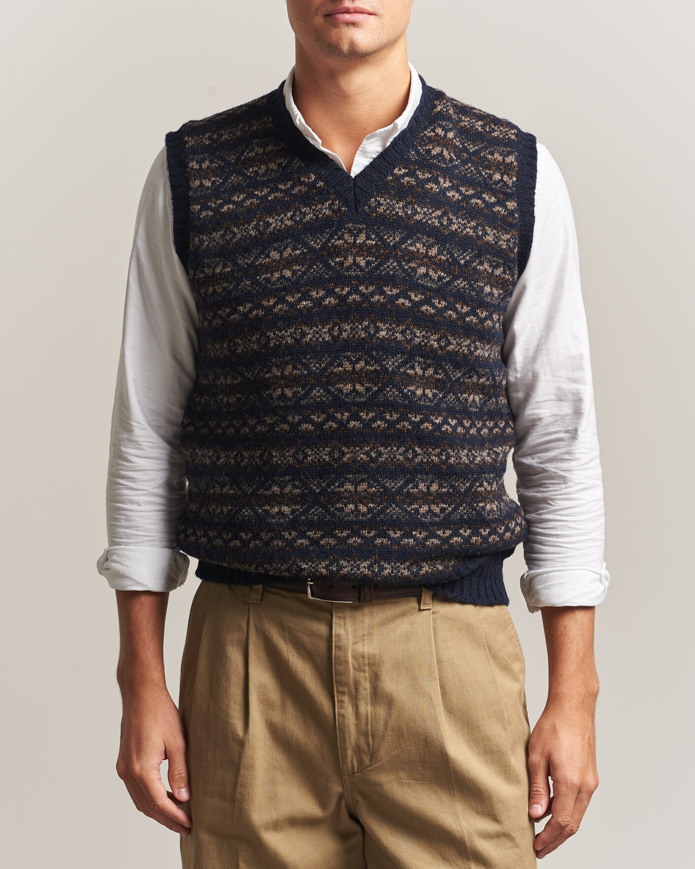 Herre | Gensere | Jamieson's of Shetland | Jamiesons Of Shetland All Over Fair Isle Slipover Navy