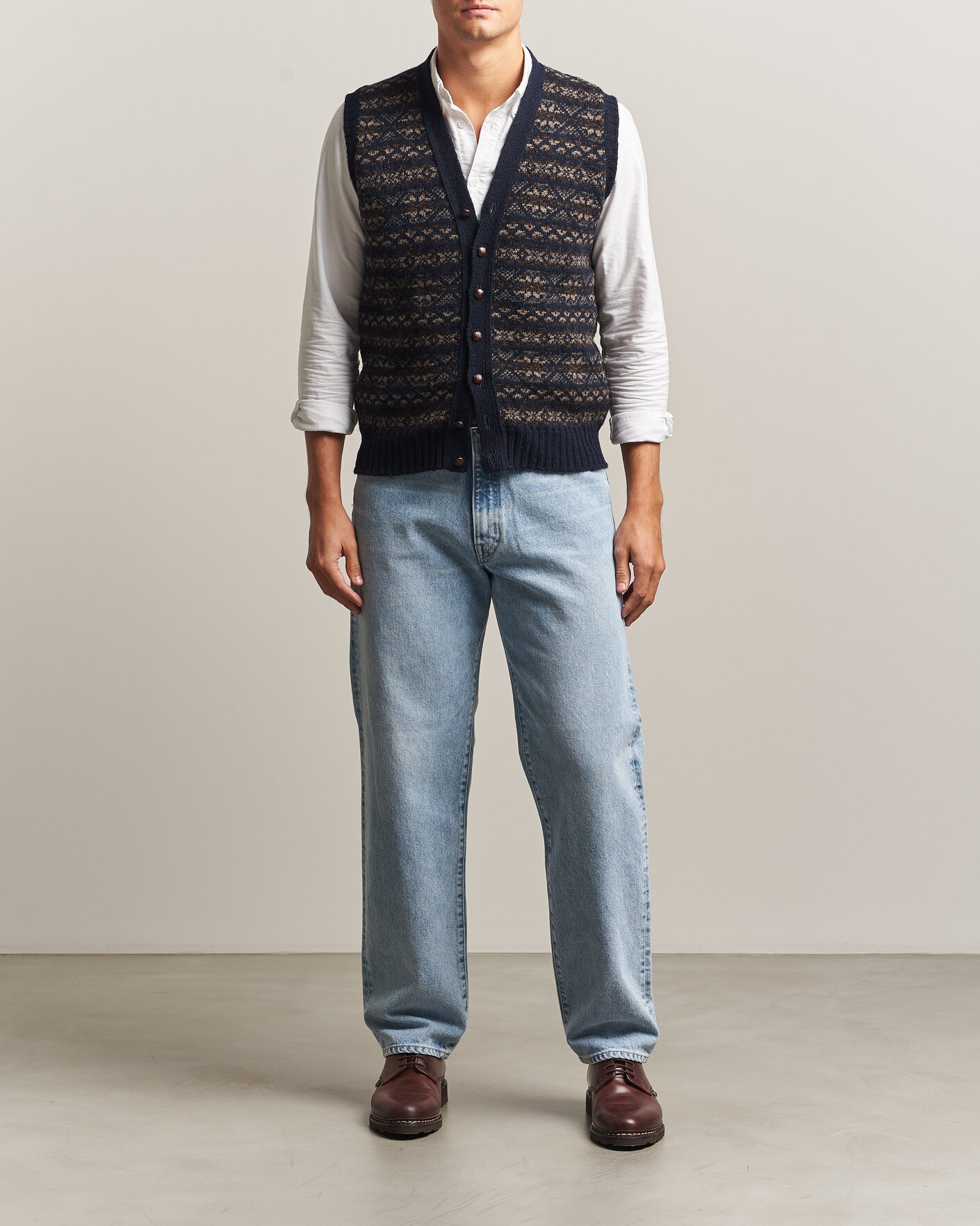 Herre | Gensere | Jamieson's of Shetland | Jamiesons Of Shetland All Over Fair Isle Waistcoat Navy