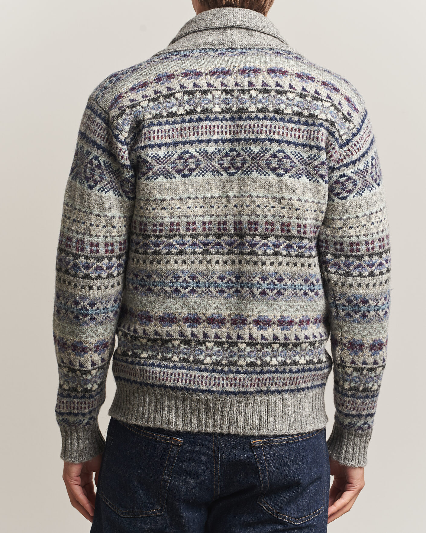 Herre | Gensere | Jamieson's of Shetland | Jamiesons Of Shetland All Over Fair Isle Shawl Collar Cardigan Grey