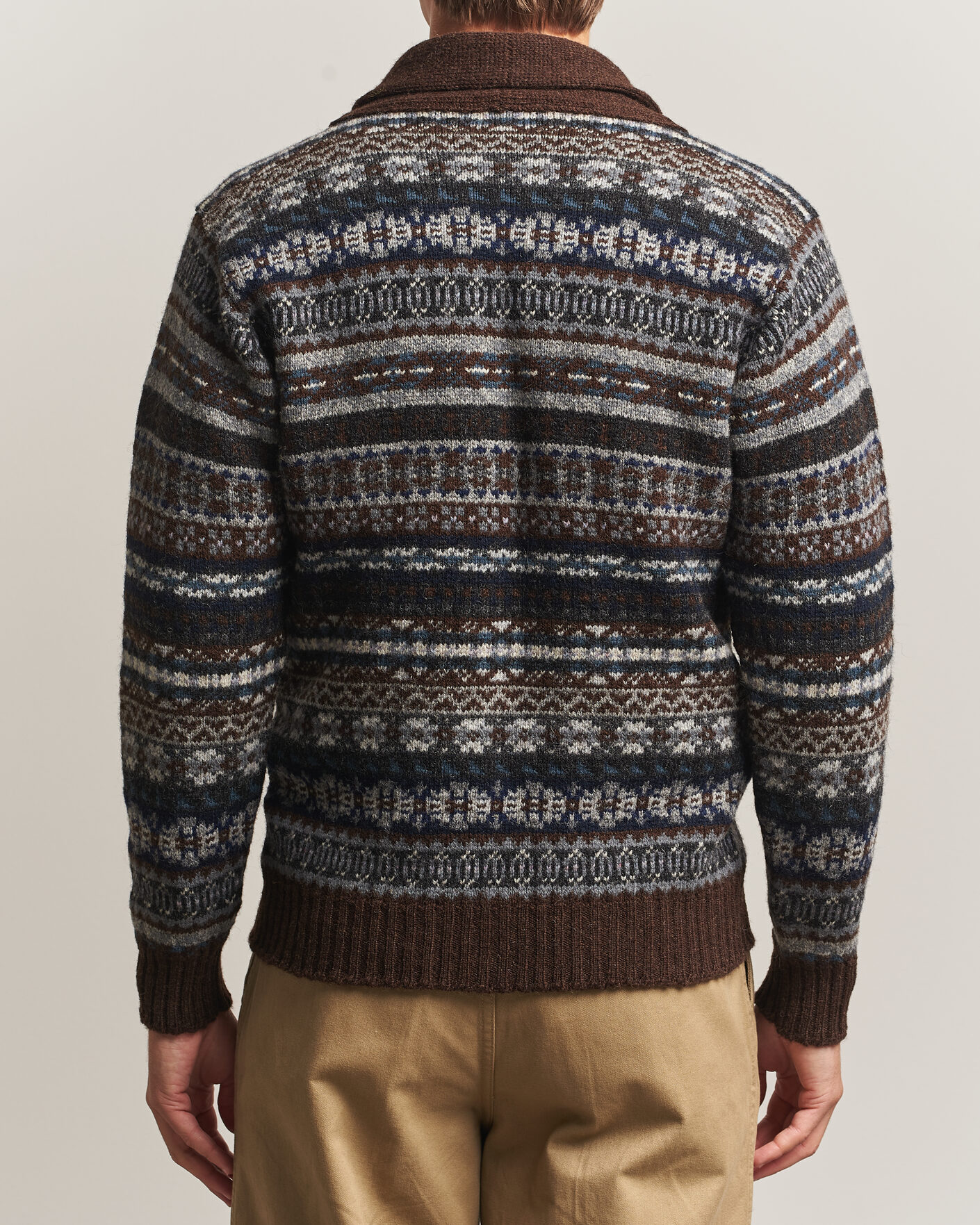 Herre | Gensere | Jamieson's of Shetland | Jamiesons Of Shetland All Over Fair Isle Shawl Collar Cardigan Brown