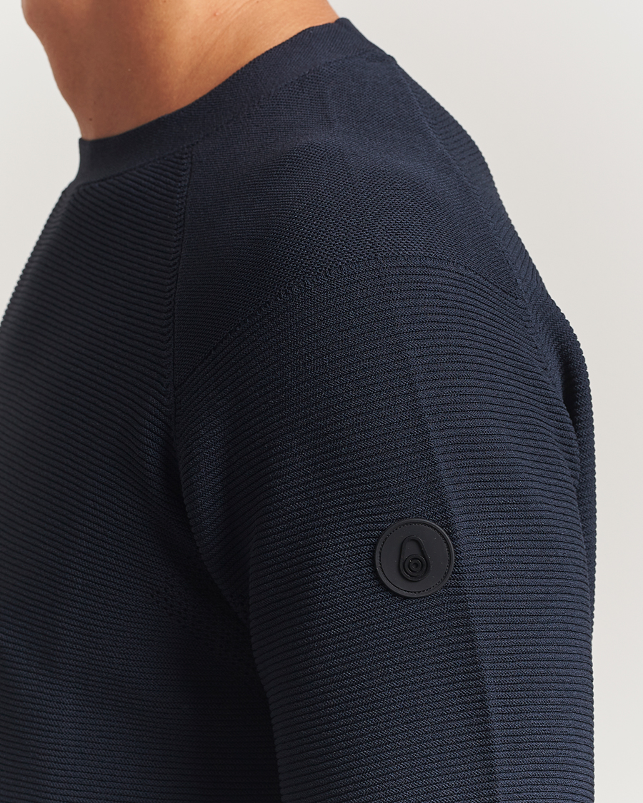 Herre | Gensere | Sail Racing | Element Seamless Crew Neck Dark Navy