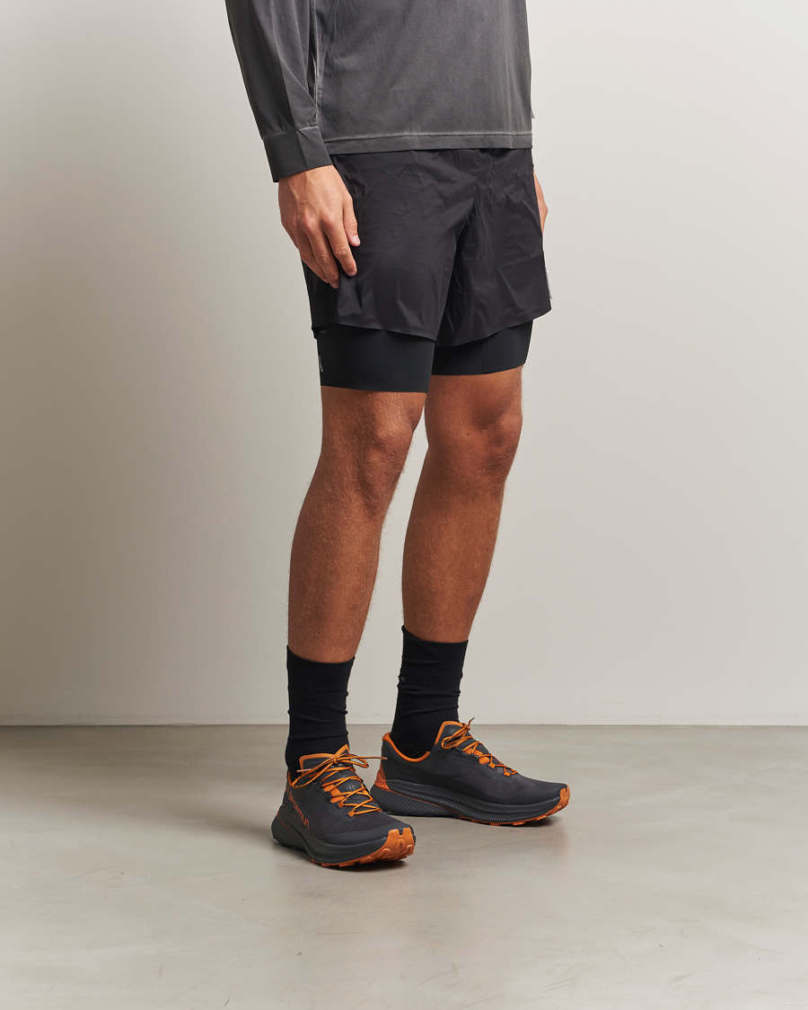 Herre | Trail Sneakers | La Sportiva | Prodigio Trail Run Sneakers Carbon/Marmalade