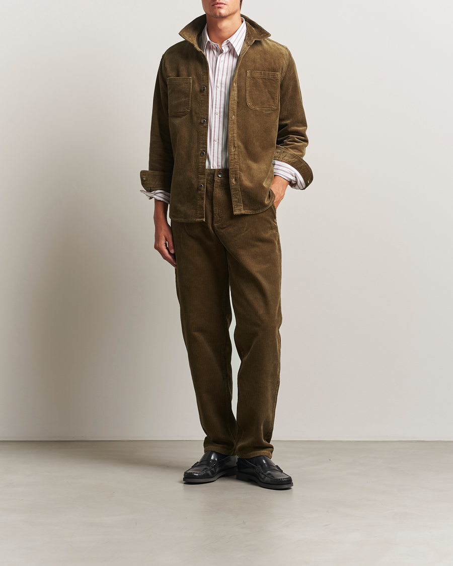 Herre | Skjorter | LES DEUX | Kody Corduroy Overshirt Military Olive