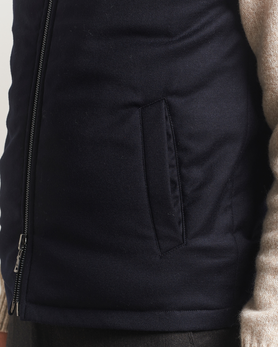 Herre | Vester | Oscar Jacobson | Nylon/Wool Reversible Vest Navy