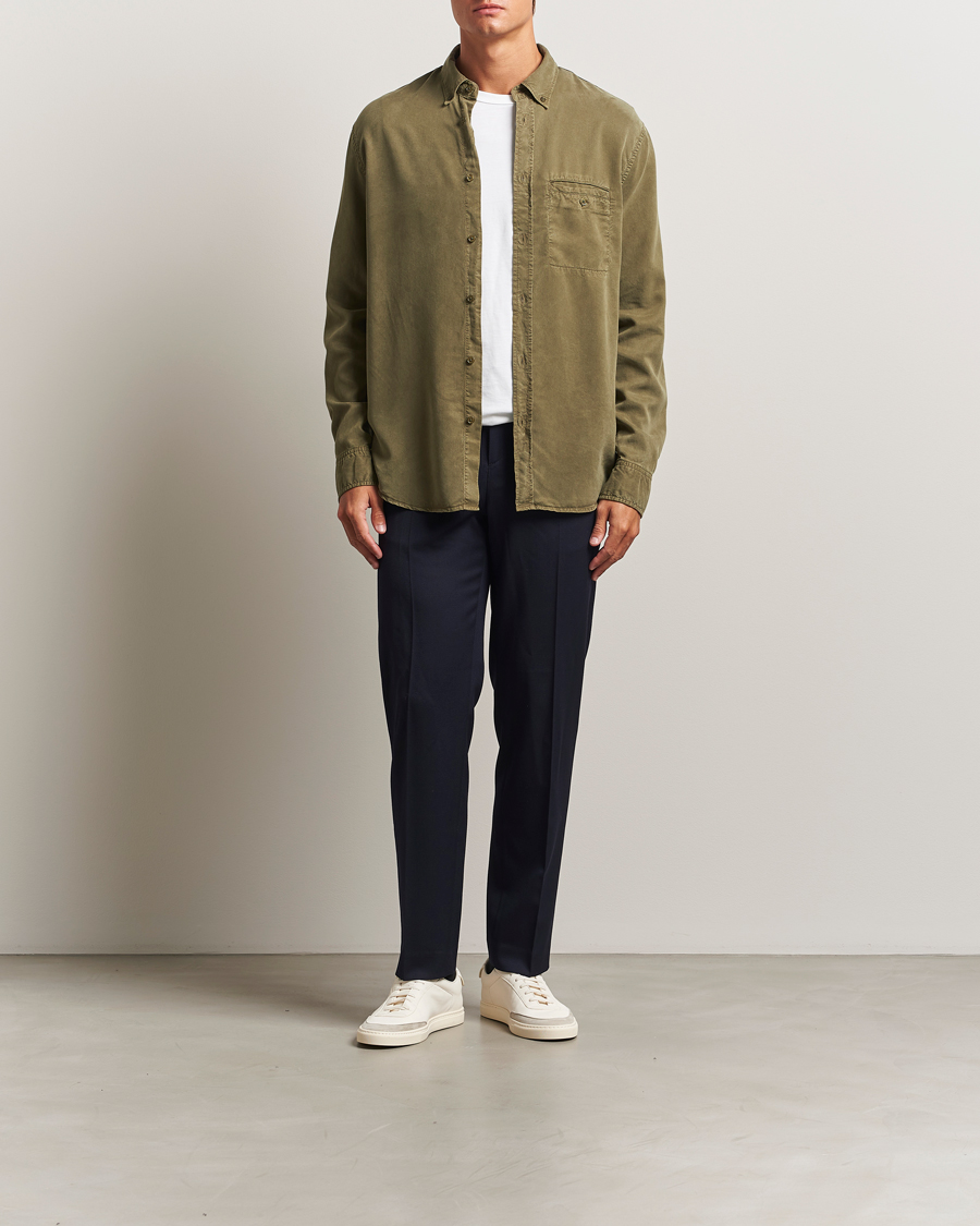 Herre | Skjorter | Filippa K | Zachary Lyocell Shirt Dark Olive