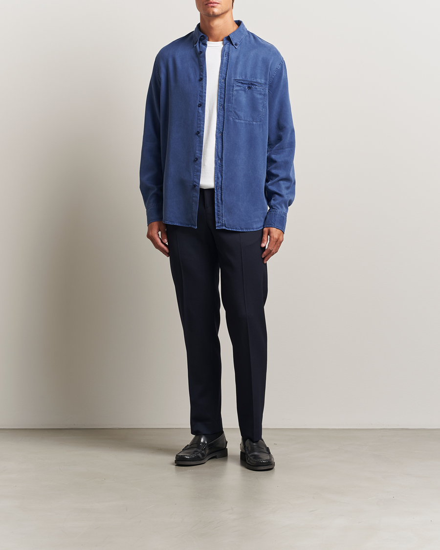 Herre | Skjorter | Filippa K | Zachary Lyocell Shirt Royal Navy