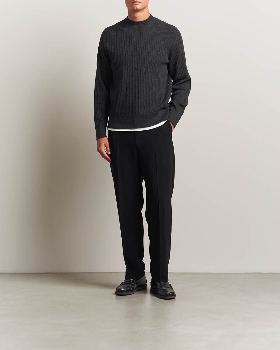 Herre | Gensere | Filippa K | Cotton Merino Knitted Mock Neck Sweater Anthracite Melange