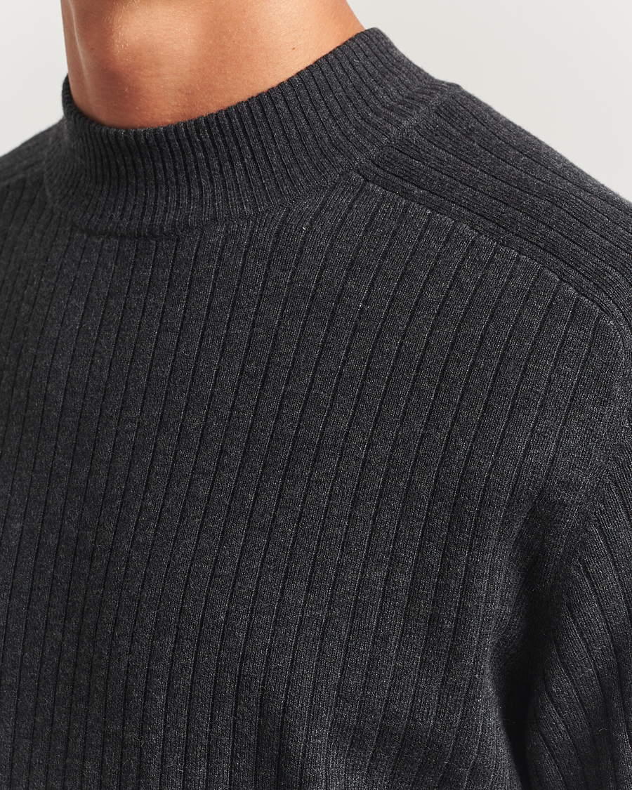 Herre | Gensere | Filippa K | Cotton Merino Knitted Mock Neck Sweater Anthracite Melange