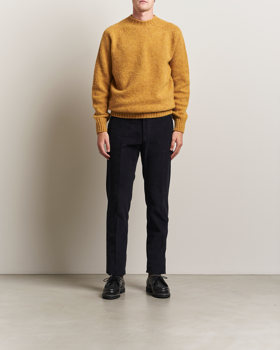 Herre | Gensere | Sunspel | Brushed Shetland Crew Neck Saffron