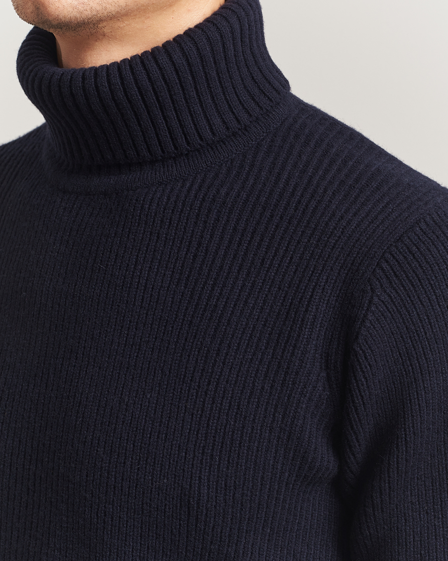 Herre | Gensere | Charles Tyrwhitt | Chunky Merino Roll Neck Navy