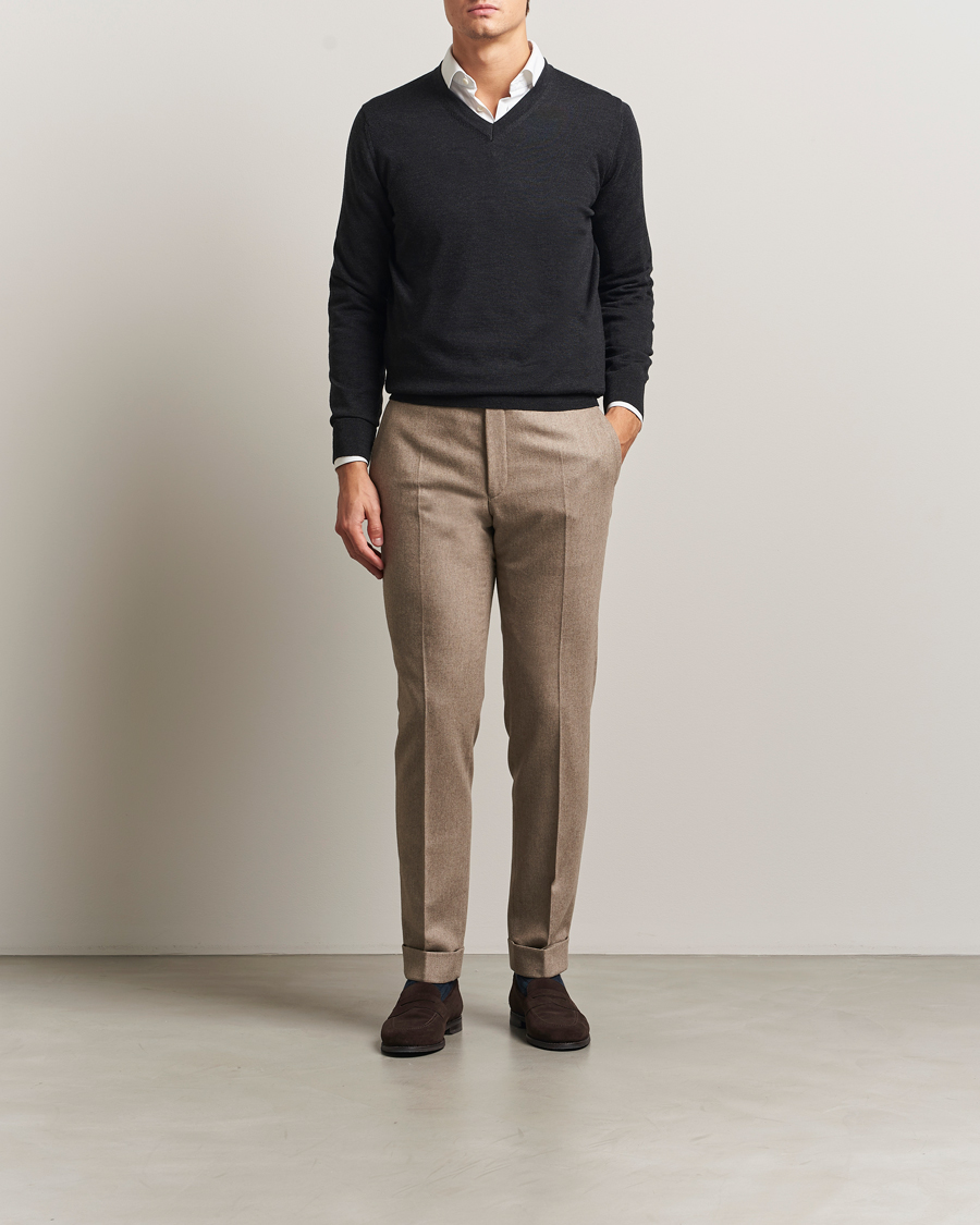 Herre | Gensere | Charles Tyrwhitt | Pure Merino V-Neck Jumper Dark Charcoal