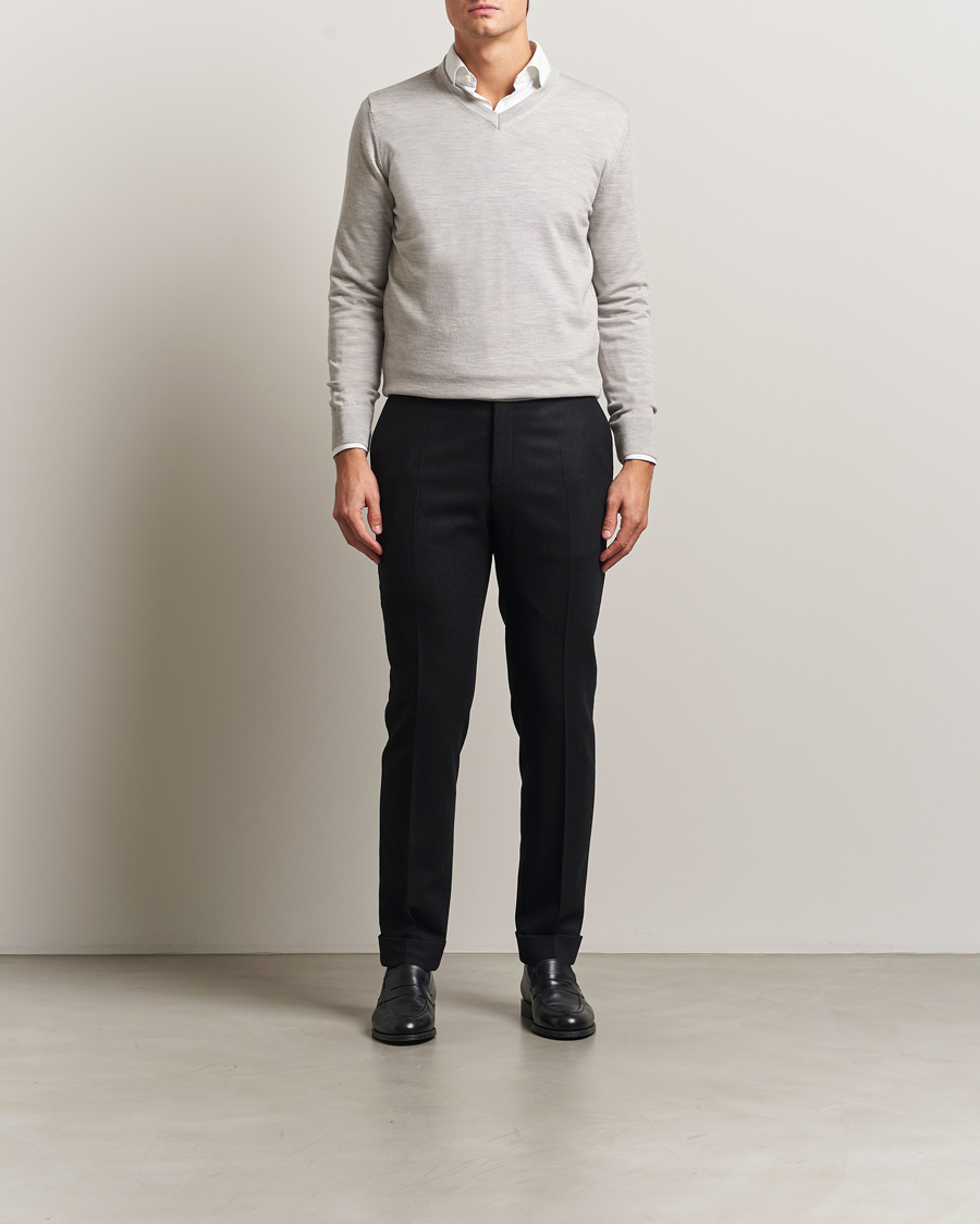 Herre | Gensere | Charles Tyrwhitt | Pure Merino V-Neck Jumper Silver Grey