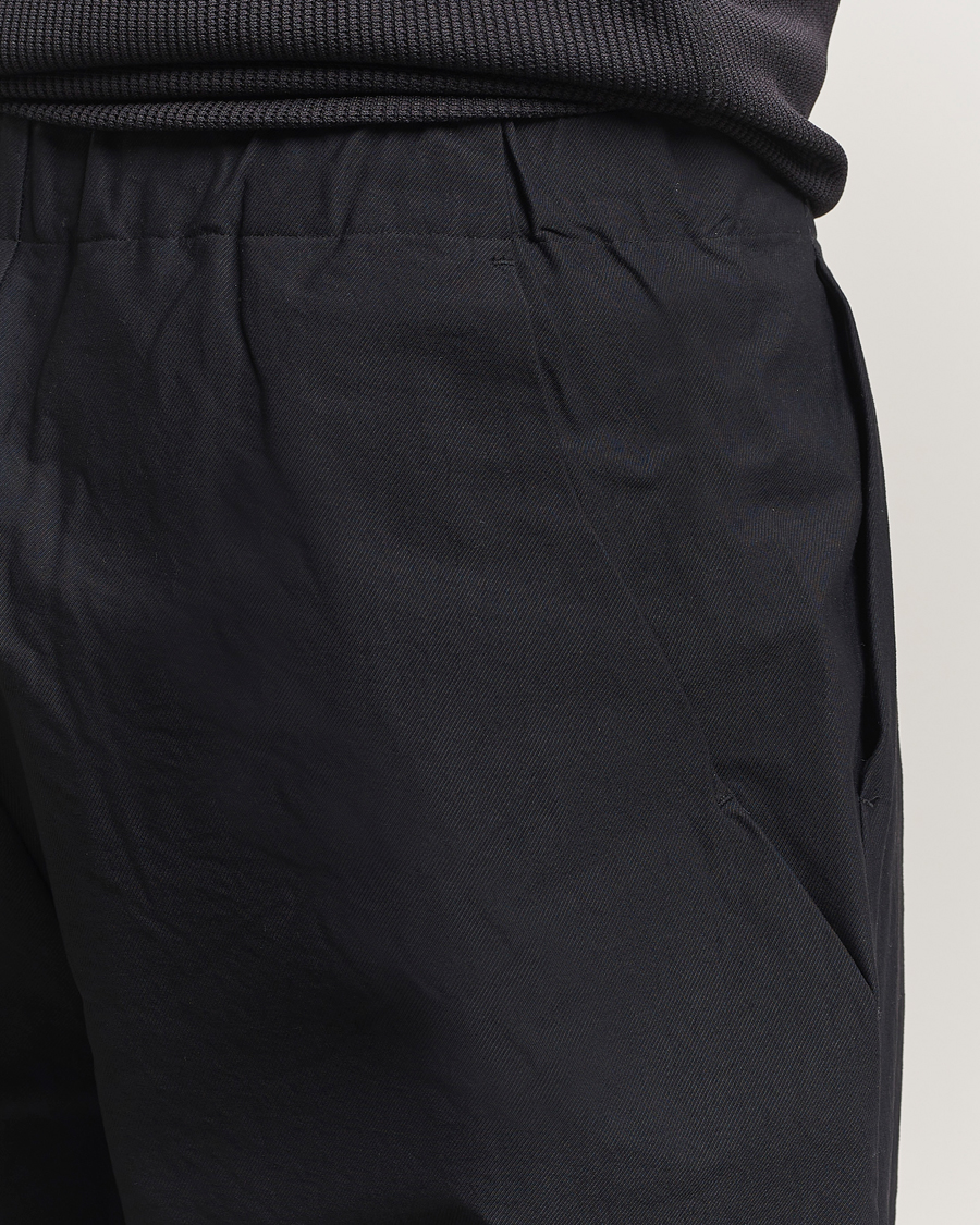 Herre | Bukser | Goldwin | One Tuck Tapered Pants Black