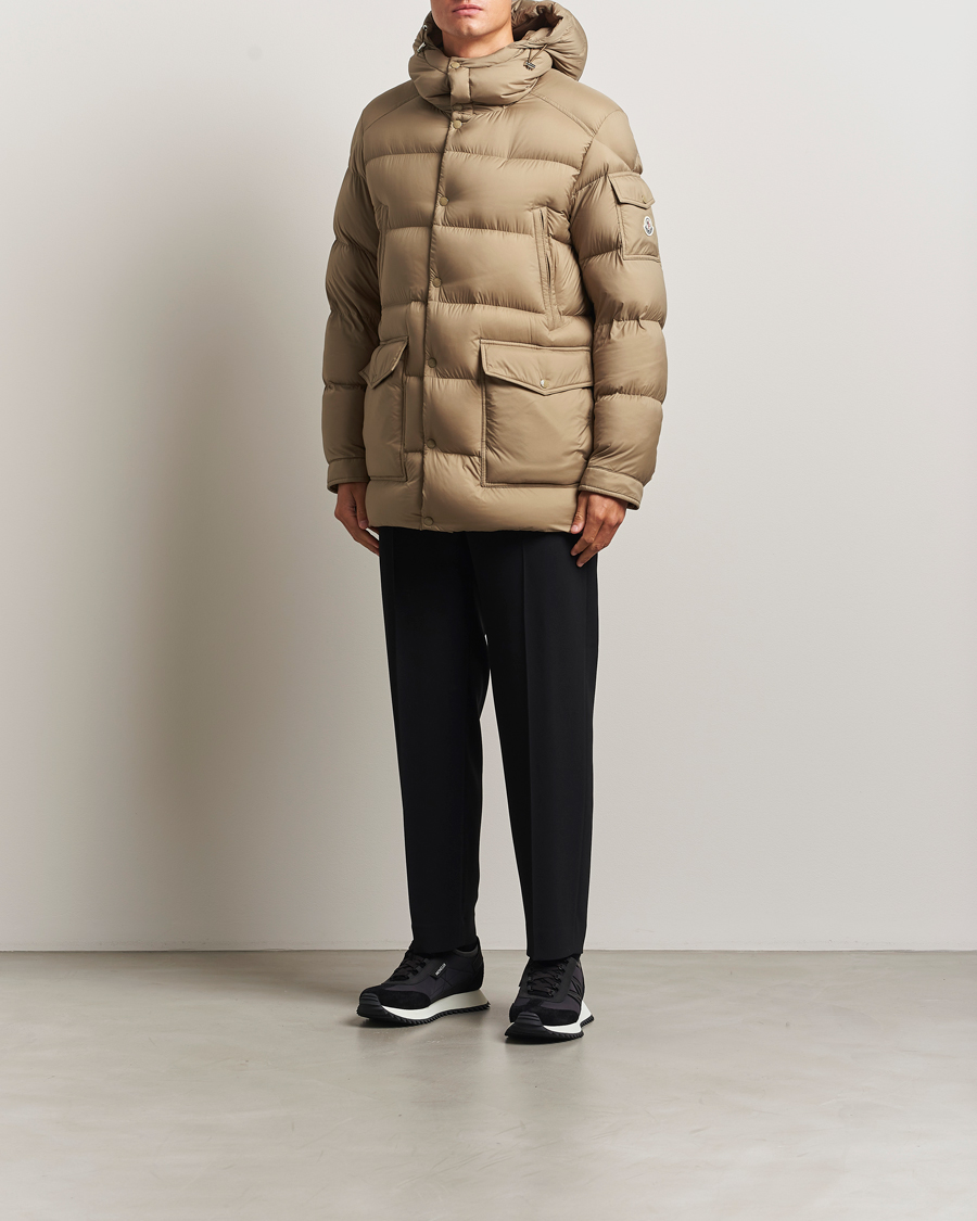 Herre | Jakker | Moncler | Bretagne Down Parka Beige