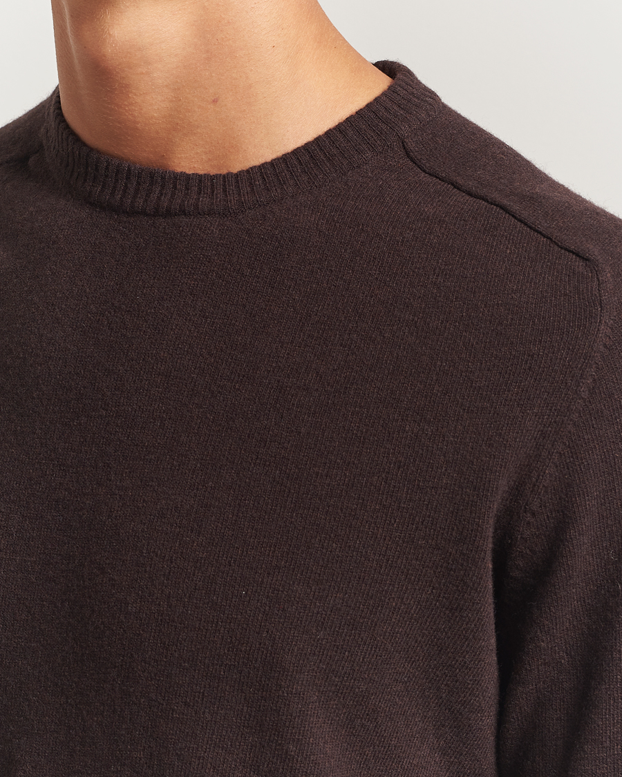 Herre | Gensere | KnowledgeCotton Apparel | Lambswool Roundneck Chocolate