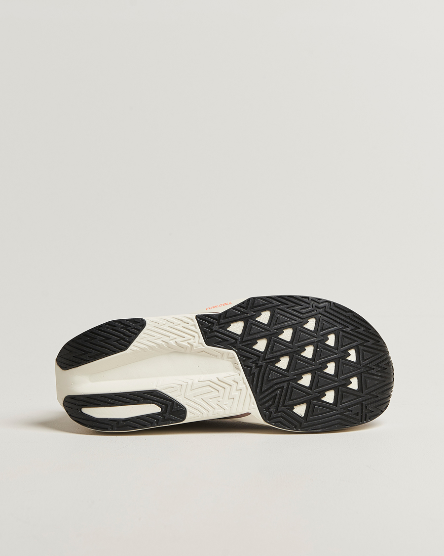 Herre | Løpesko | New Balance Running | FuelCell Rebel V5 Angora