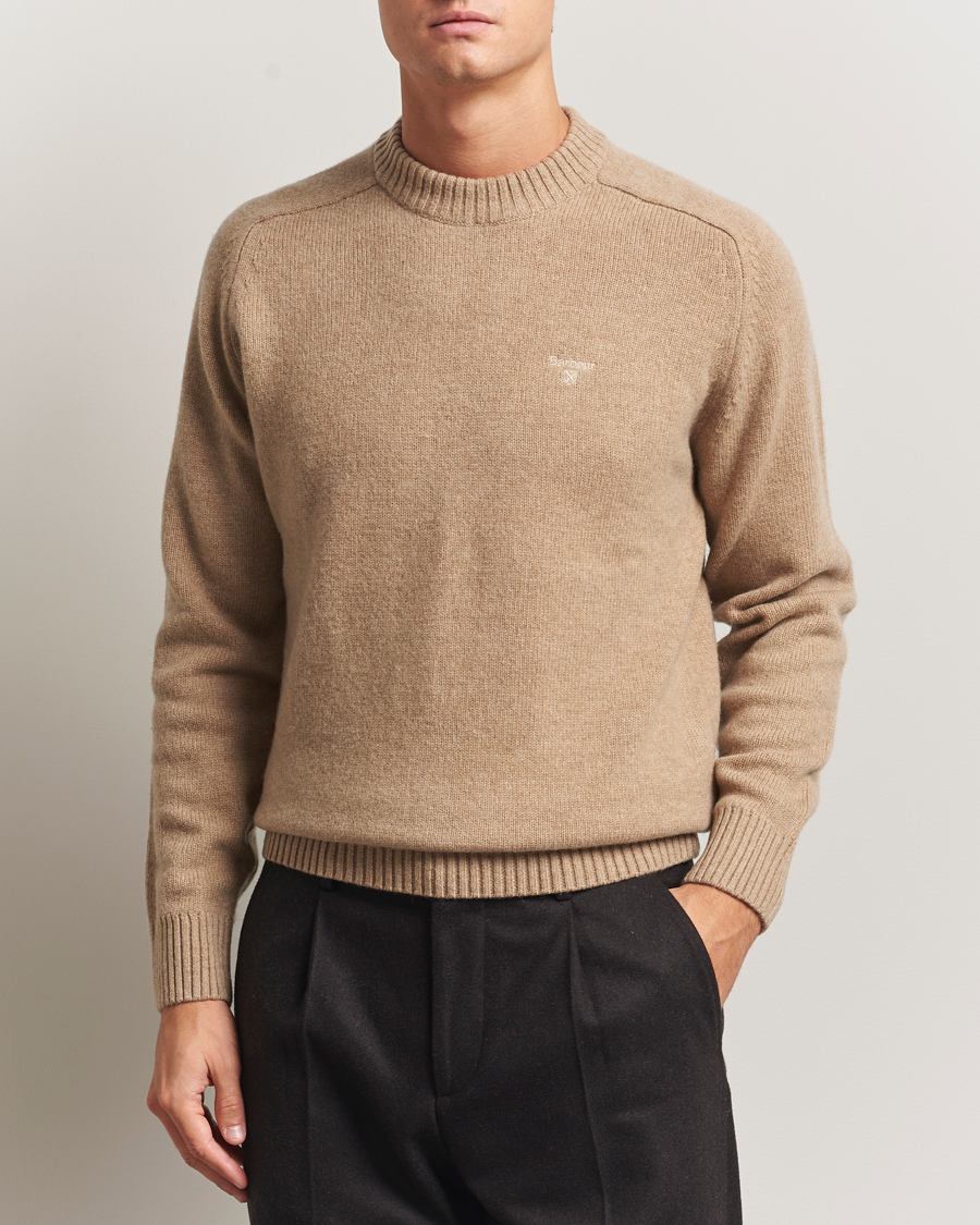 Herre | Gensere | Barbour Lifestyle | Grangetown Lambswool Crewneck Stone