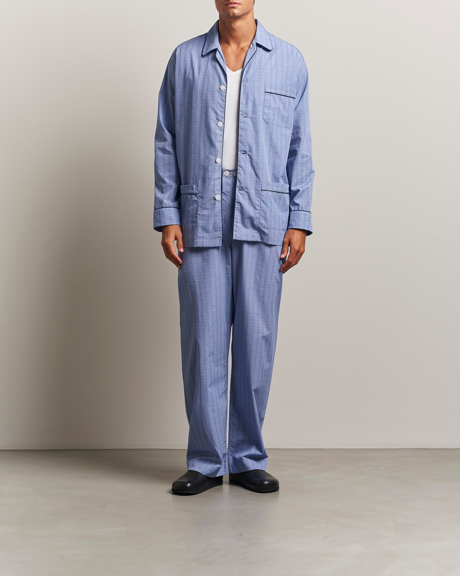 Herre | Pyjamaser og badekåper | Derek Rose | Piped Cotton Pyjama Set Light Blue