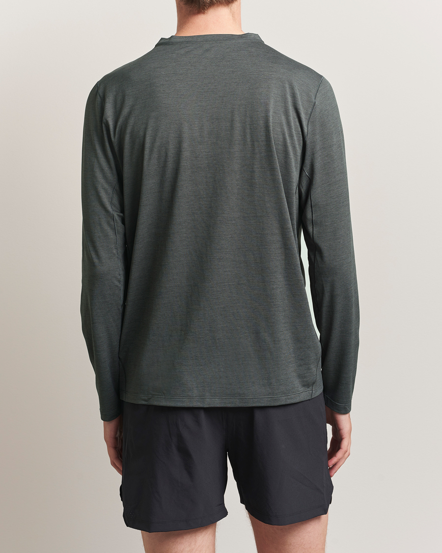 Herre | T-Shirts | Arc'teryx | Cormac Long Sleeve T-Shirt Black Heather