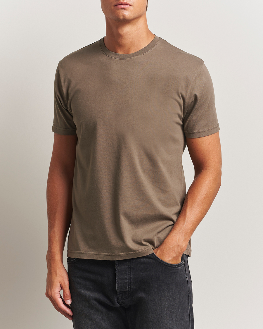 Herre | T-Shirts | Colorful Standard | Classic Organic T-Shirt Cedar Brown